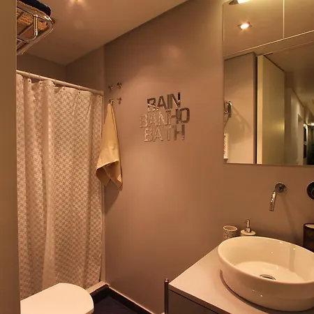 Apartment Lisbon4real: Deluxe 1br In Principe Real