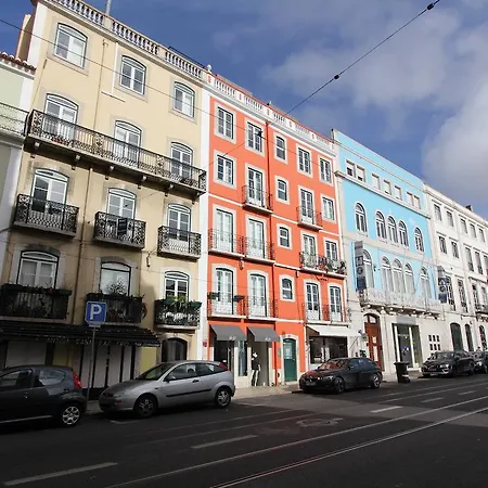 Lisbon4real: Deluxe 1br In Principe Real