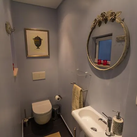 Apartment Lisbon4real: Deluxe 1br In Principe Real Lisbon
