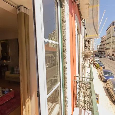 Lisbon4real: Deluxe 1br In Principe Real Apartment Lisbon
